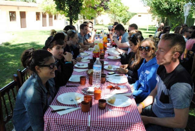 Compartiendo la sobremesa